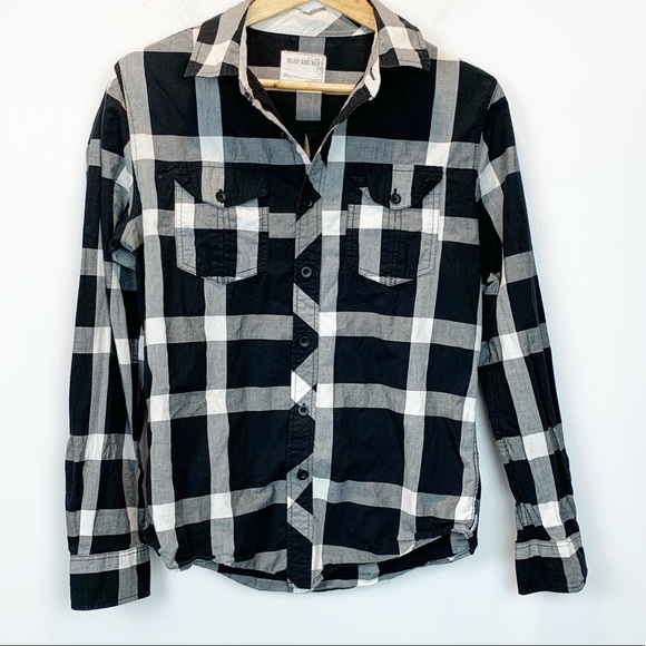 Warp and Weft | Black and White Button Up Top - Picture 1 of 4